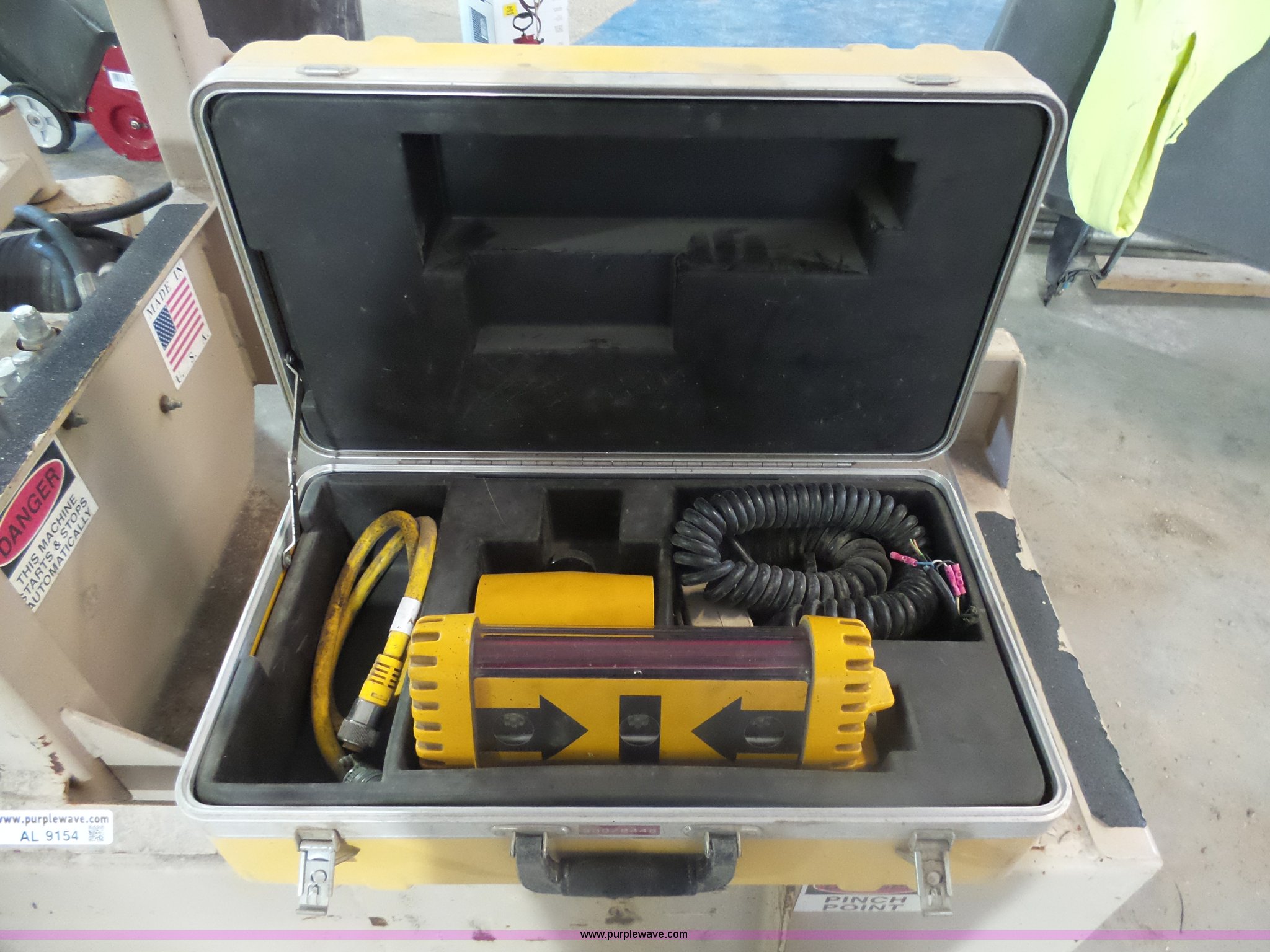 Level Best PL72D laser grading box in Corsica, SD Item AL9154 sold