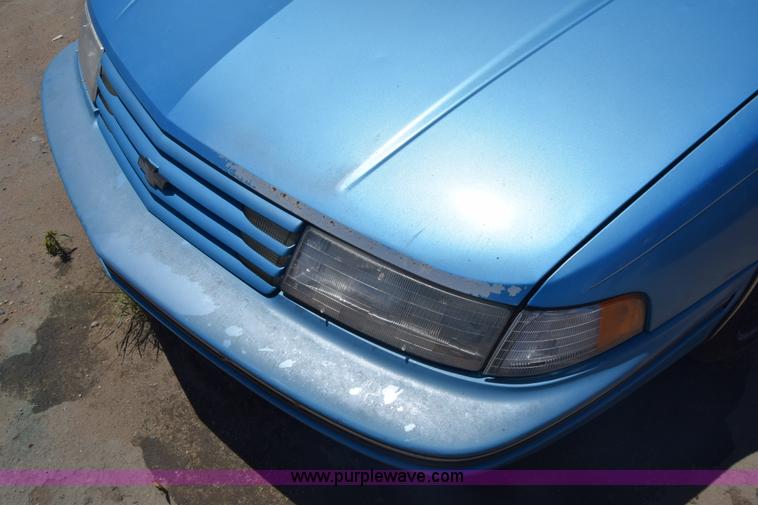 image for item BW9985 1992 Chevrolet Lumina