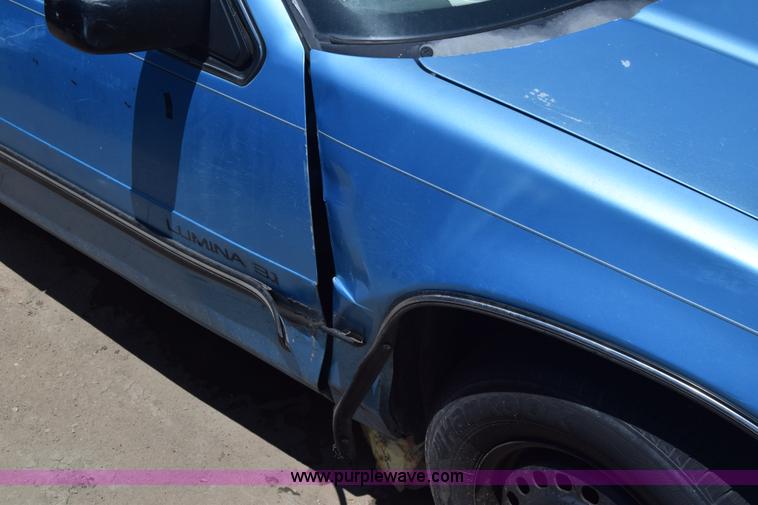 image for item BW9985 1992 Chevrolet Lumina