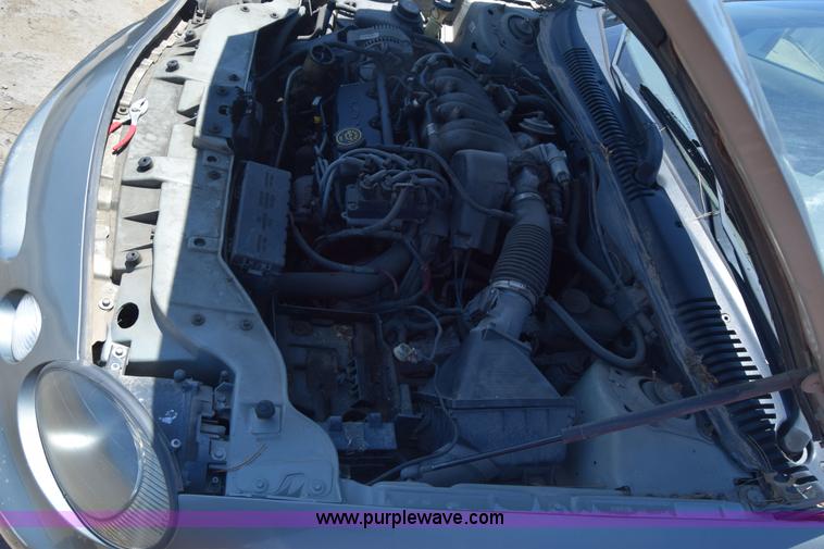 image for item BW9989 1999 Ford Taurus