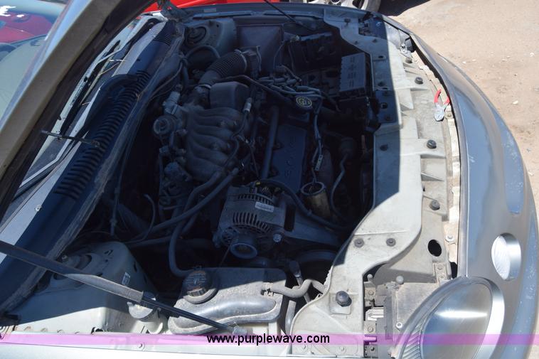 image for item BW9989 1999 Ford Taurus