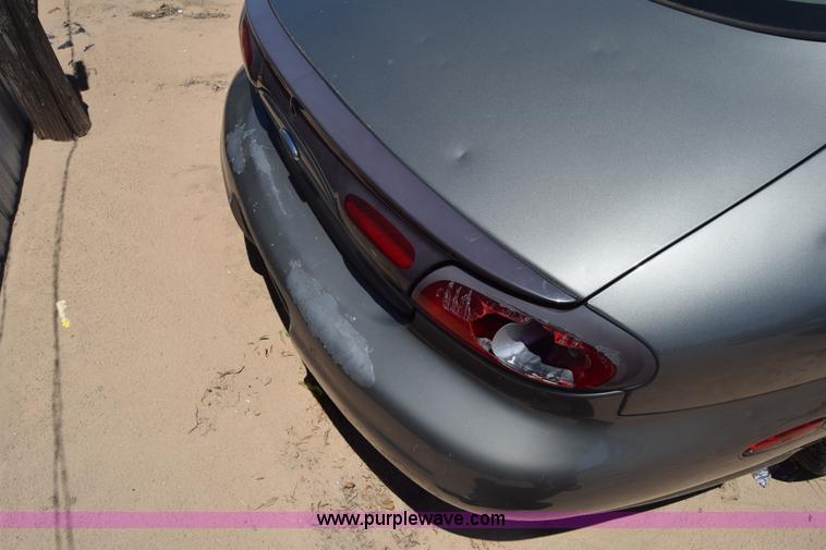 image for item BW9989 1999 Ford Taurus