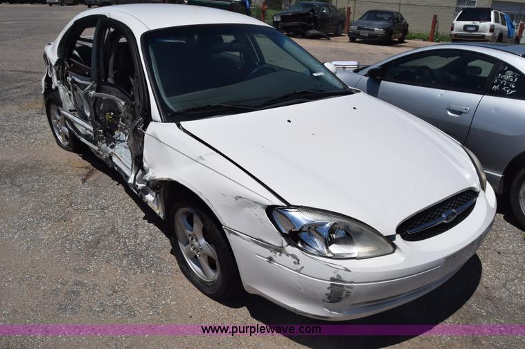image for item BW9992 2000 Ford Taurus