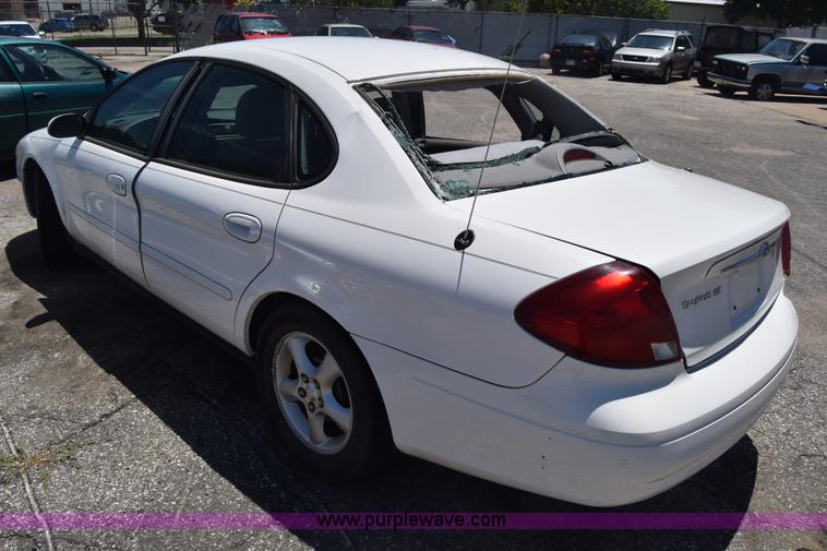 image for item BW9992 2000 Ford Taurus