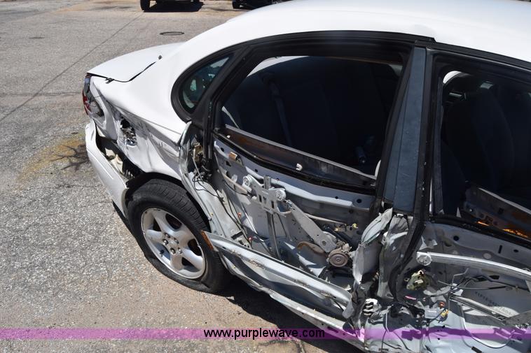 image for item BW9992 2000 Ford Taurus