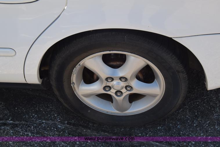 image for item BW9992 2000 Ford Taurus