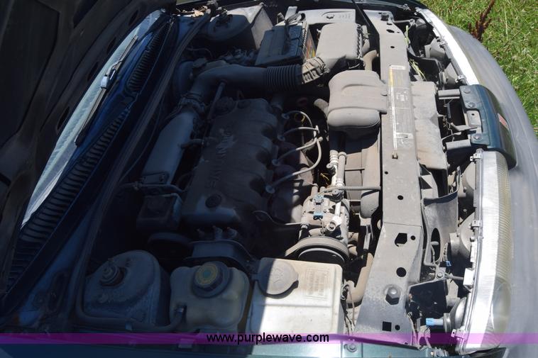 image for item BW9994 1996 Saturn SL SL1