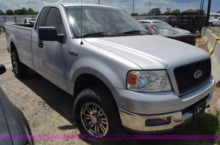 image for item CB9289 2004 Ford F150 pickup truck