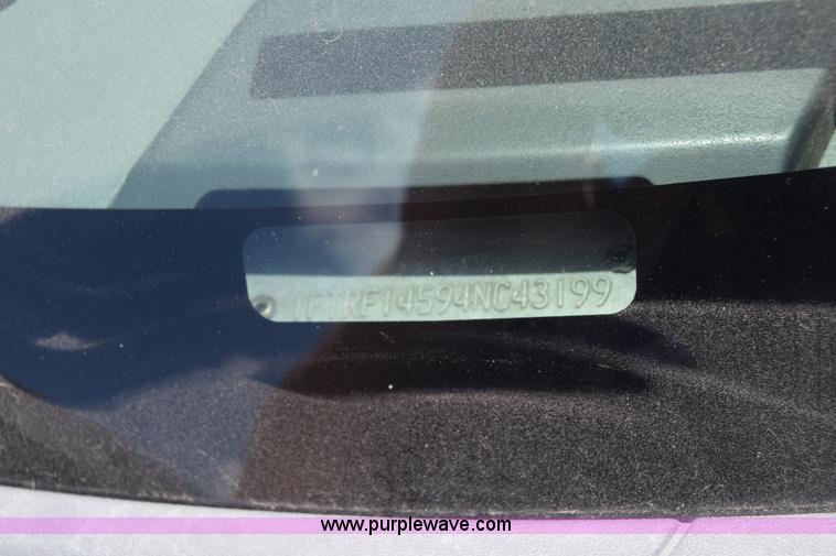 image for item CB9289 2004 Ford F150 pickup truck