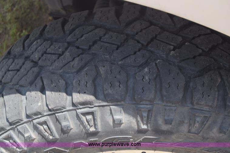 image for item CB9289 2004 Ford F150 pickup truck