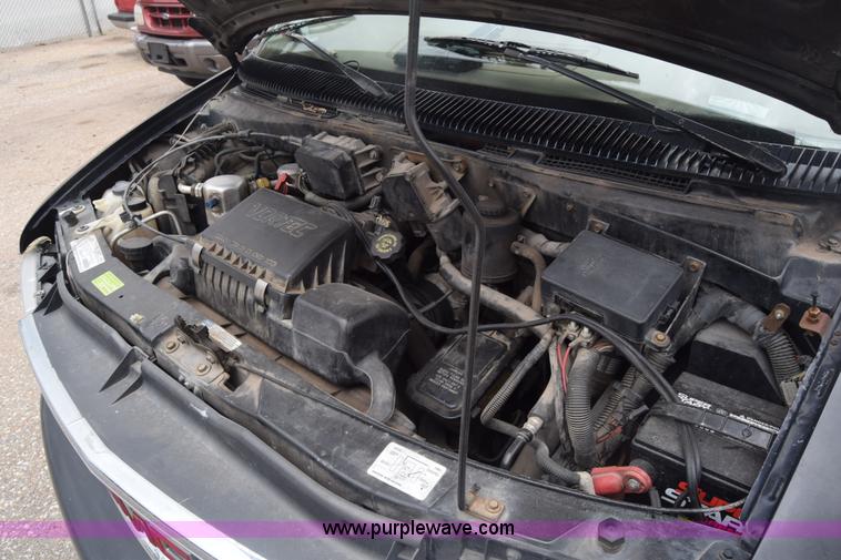 image for item CB9295 1996 GMC Safari van