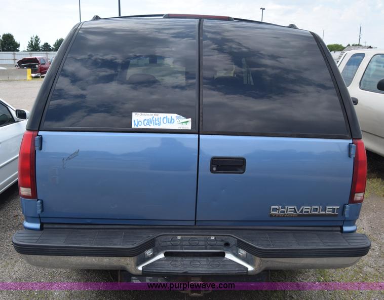 image for item CB9299 1995 Chevrolet Tahoe SUV