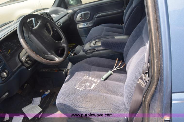 image for item CB9299 1995 Chevrolet Tahoe SUV