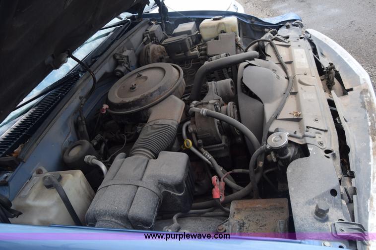 image for item CB9299 1995 Chevrolet Tahoe SUV