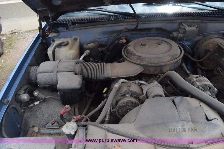 image for item CB9299 1995 Chevrolet Tahoe SUV