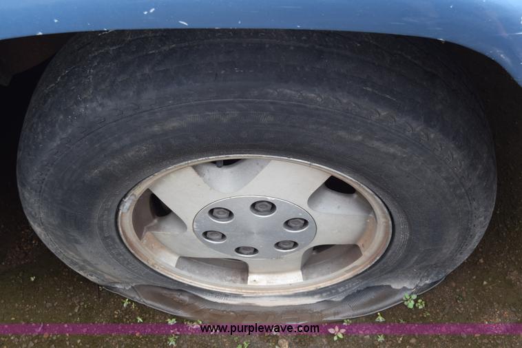 image for item CB9299 1995 Chevrolet Tahoe SUV