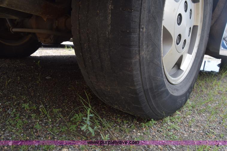 image for item CB9299 1995 Chevrolet Tahoe SUV