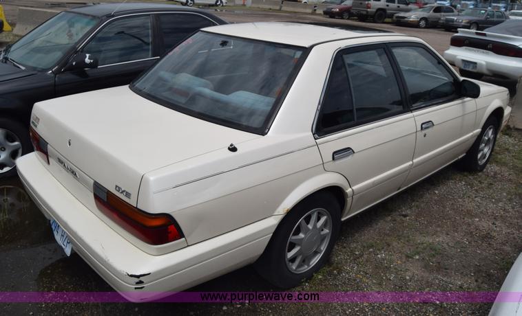 image for item CB9300 1990 Nissan Stanza