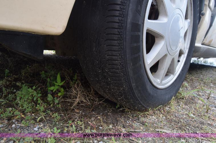 image for item CB9300 1990 Nissan Stanza