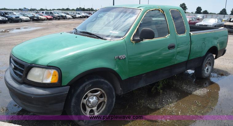 image for item CB9302 1998 Ford F150 SuperCab pickup truck