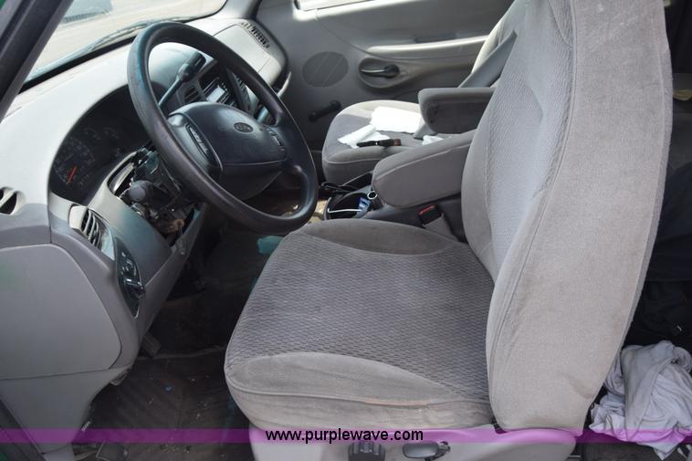 image for item CB9302 1998 Ford F150 SuperCab pickup truck