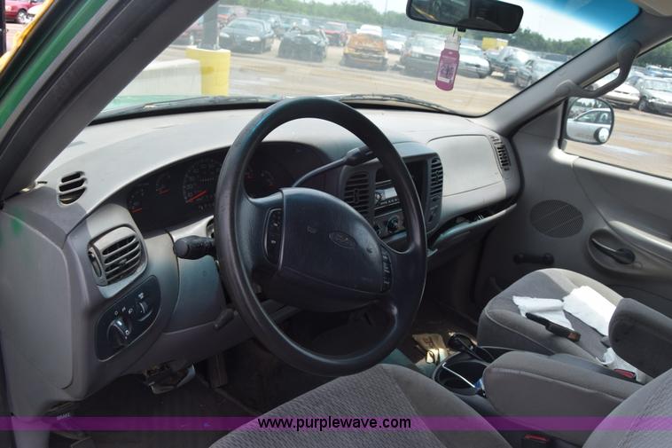 image for item CB9302 1998 Ford F150 SuperCab pickup truck