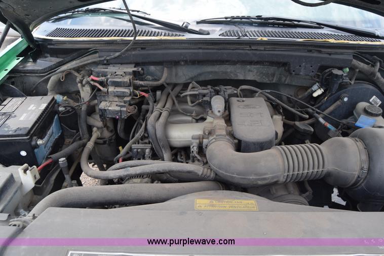 image for item CB9302 1998 Ford F150 SuperCab pickup truck