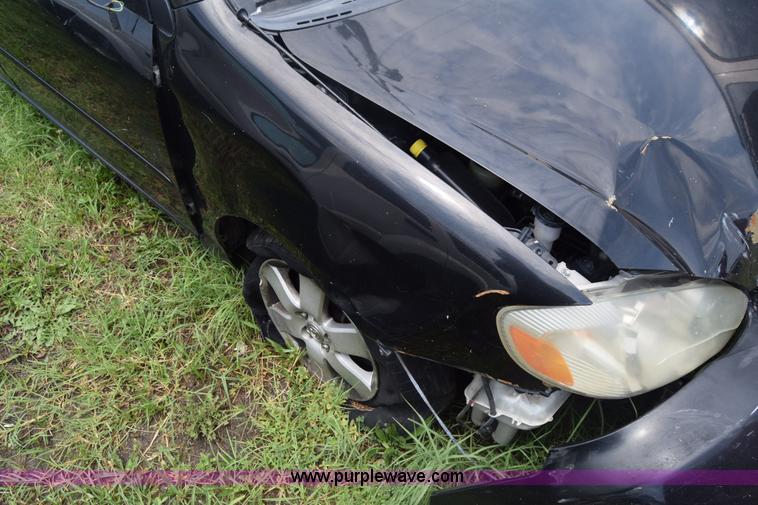 image for item CB9304 2003 Toyota Corolla