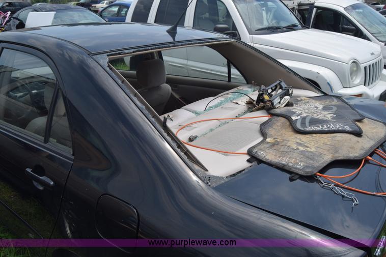 image for item CB9304 2003 Toyota Corolla