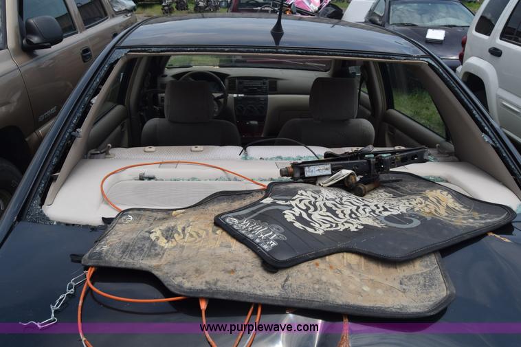 image for item CB9304 2003 Toyota Corolla