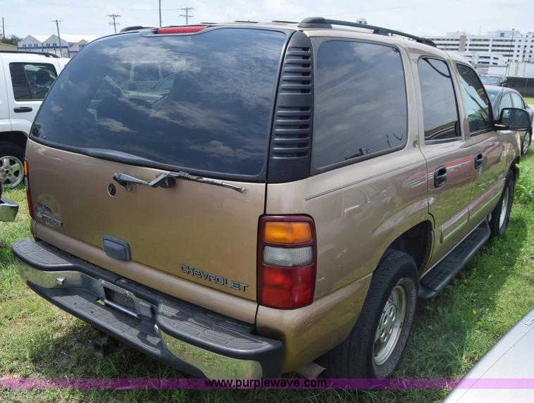 image for item CB9306 2000 Chevrolet Tahoe SUV