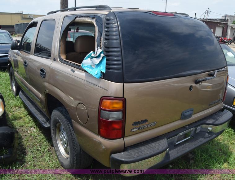 image for item CB9306 2000 Chevrolet Tahoe SUV