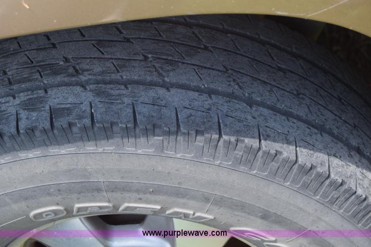 image for item CB9306 2000 Chevrolet Tahoe SUV