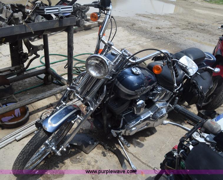 image for item CB9307 2003 Harley Davidson FXSTSI motorcycle