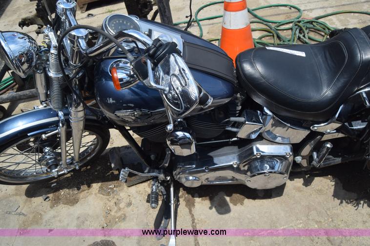 image for item CB9307 2003 Harley Davidson FXSTSI motorcycle