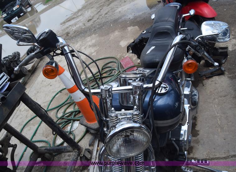 image for item CB9307 2003 Harley Davidson FXSTSI motorcycle