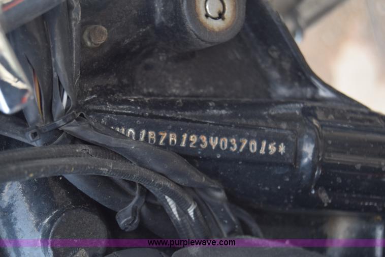 image for item CB9307 2003 Harley Davidson FXSTSI motorcycle