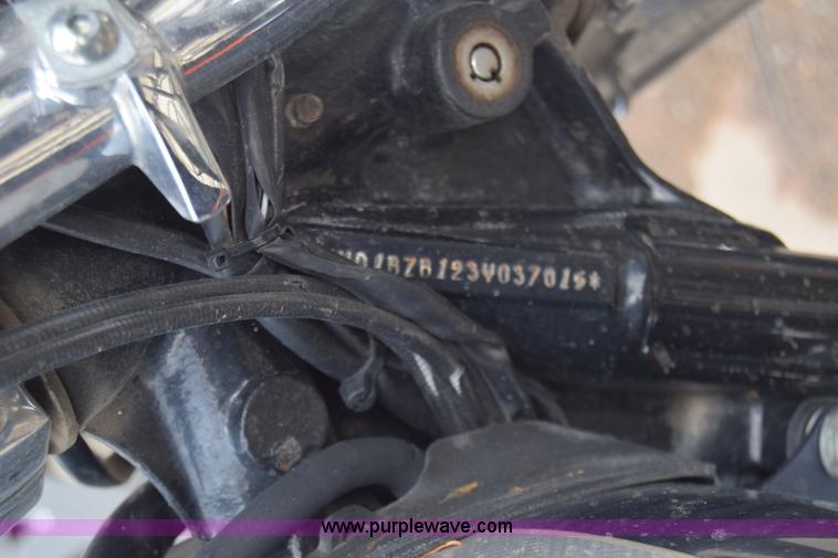 image for item CB9307 2003 Harley Davidson FXSTSI motorcycle