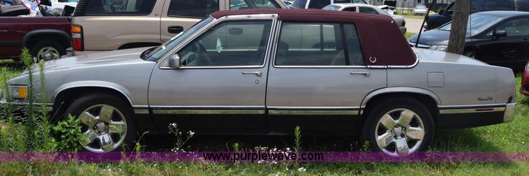 image for item CB9308 1993 Cadillac DeVille