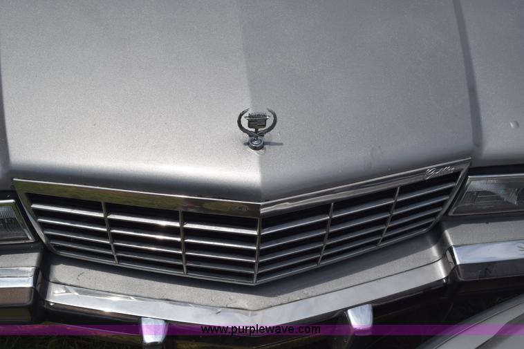 image for item CB9308 1993 Cadillac DeVille