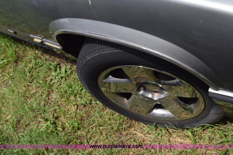 image for item CB9308 1993 Cadillac DeVille