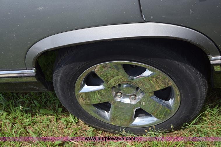 image for item CB9308 1993 Cadillac DeVille