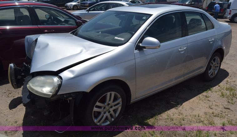 image for item CB9309 2005 Volkswagen New Jetta