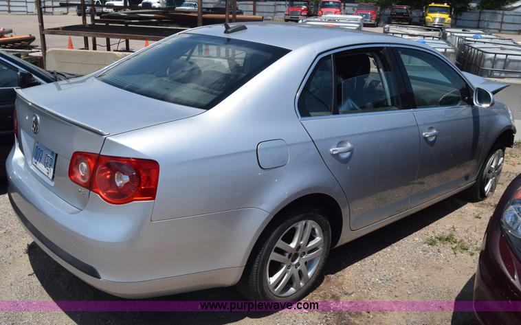 image for item CB9309 2005 Volkswagen New Jetta