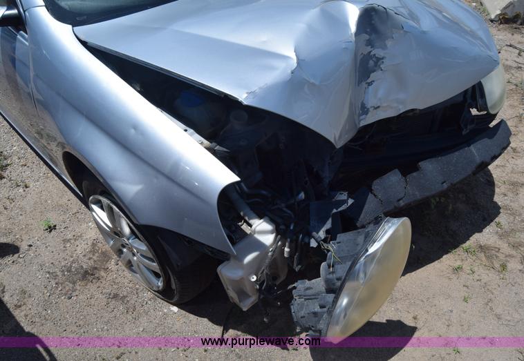 image for item CB9309 2005 Volkswagen New Jetta