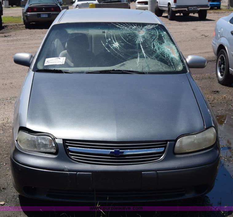 image for item K7250 2000 Chevrolet Malibu