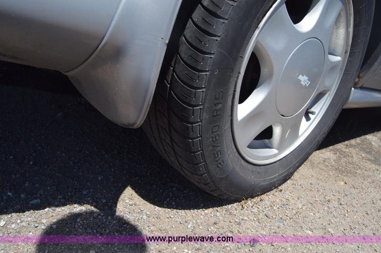 image for item K7250 2000 Chevrolet Malibu