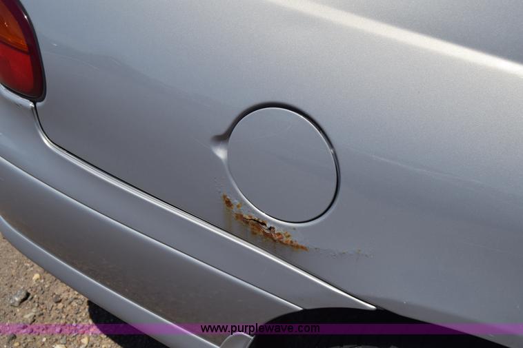 image for item K7250 2000 Chevrolet Malibu