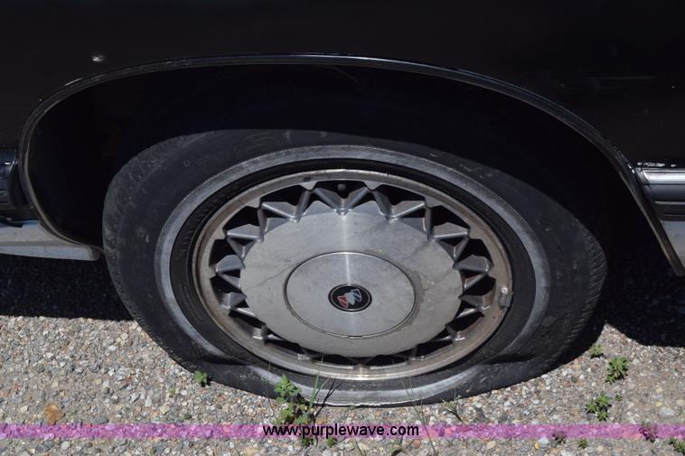 image for item K7253 1994 Buick LeSabre