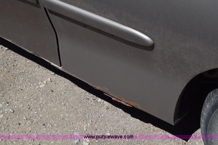 image for item K7255 2000 Chevrolet Cavalier